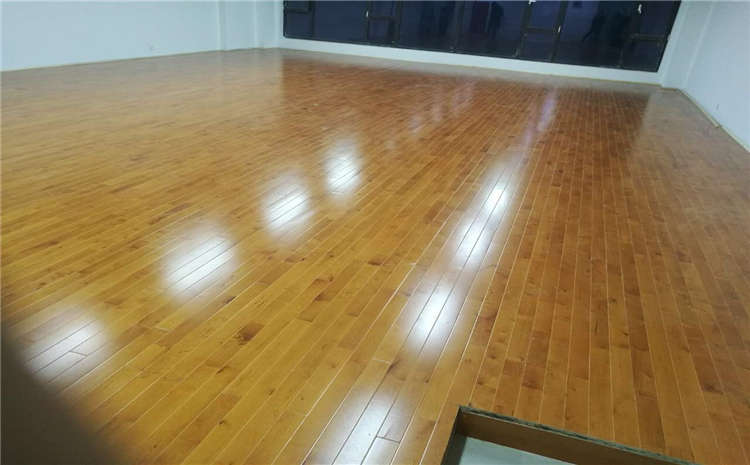 22厚運動體育地板單層龍骨結(jié)構(gòu)