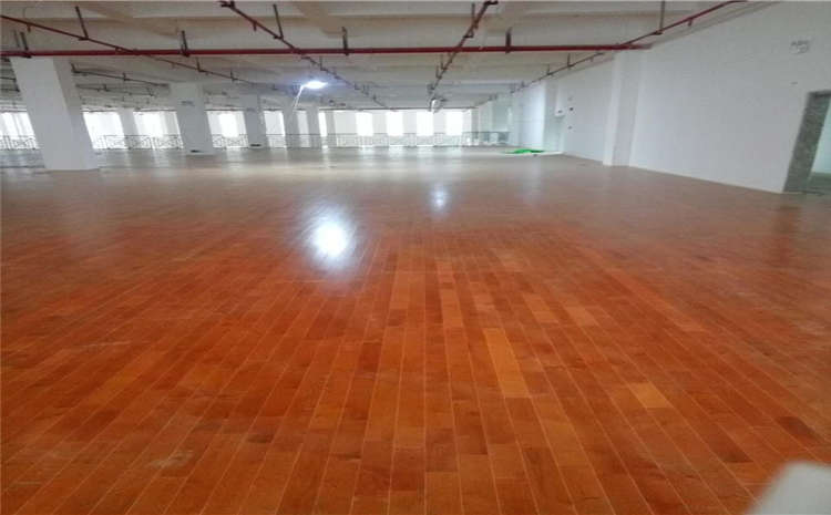 西藏柞木體育木地板廠家報價