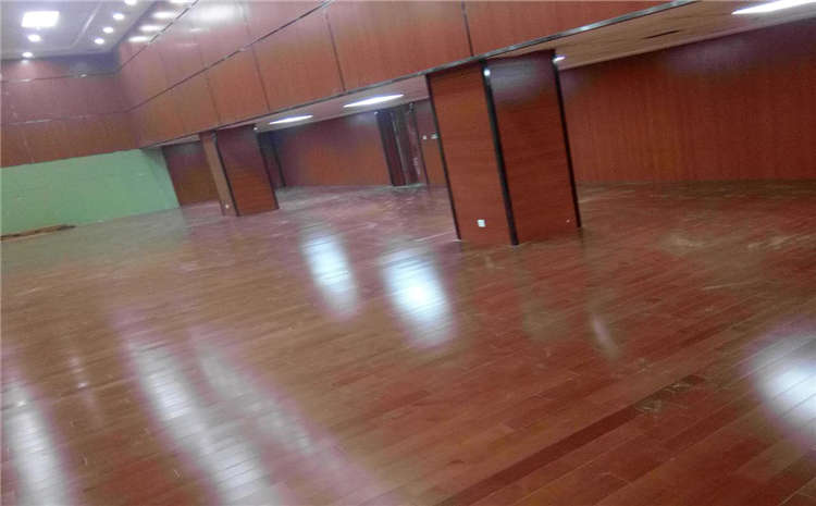 指接板籃球場實木地板哪個品牌好？