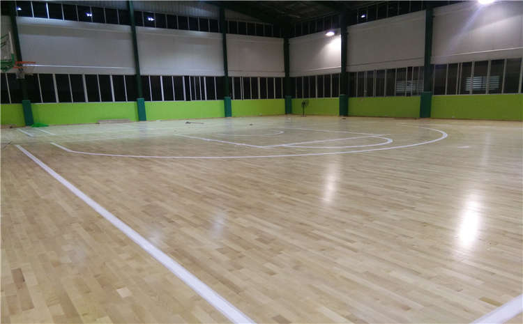 南寧體育木地板價(jià)格及圖片